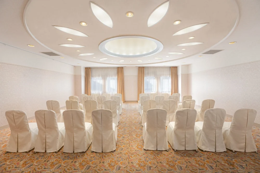 Meeting Room3｜グランドメルキュール沖縄残波岬リゾート【公式】