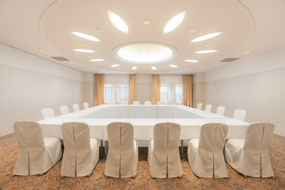 Meeting Room4 | 그랜드 머큐어 오키나와 잔파미사키 리조트【공식】