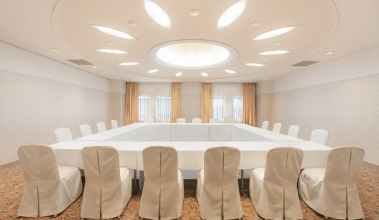 Meeting Room4 | 그랜드 머큐어 오키나와 잔파미사키 리조트【공식】