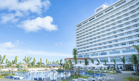 プール＆アクティビティ｜グランドメルキュール沖縄残波岬リゾート