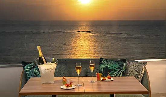 イブニングソーシャルドリンクイメージ｜グランドメルキュール沖縄残波岬リゾート